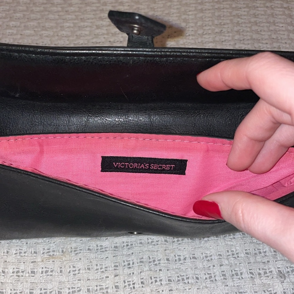 Victoria Secret Wallet - Picture 3 of 5